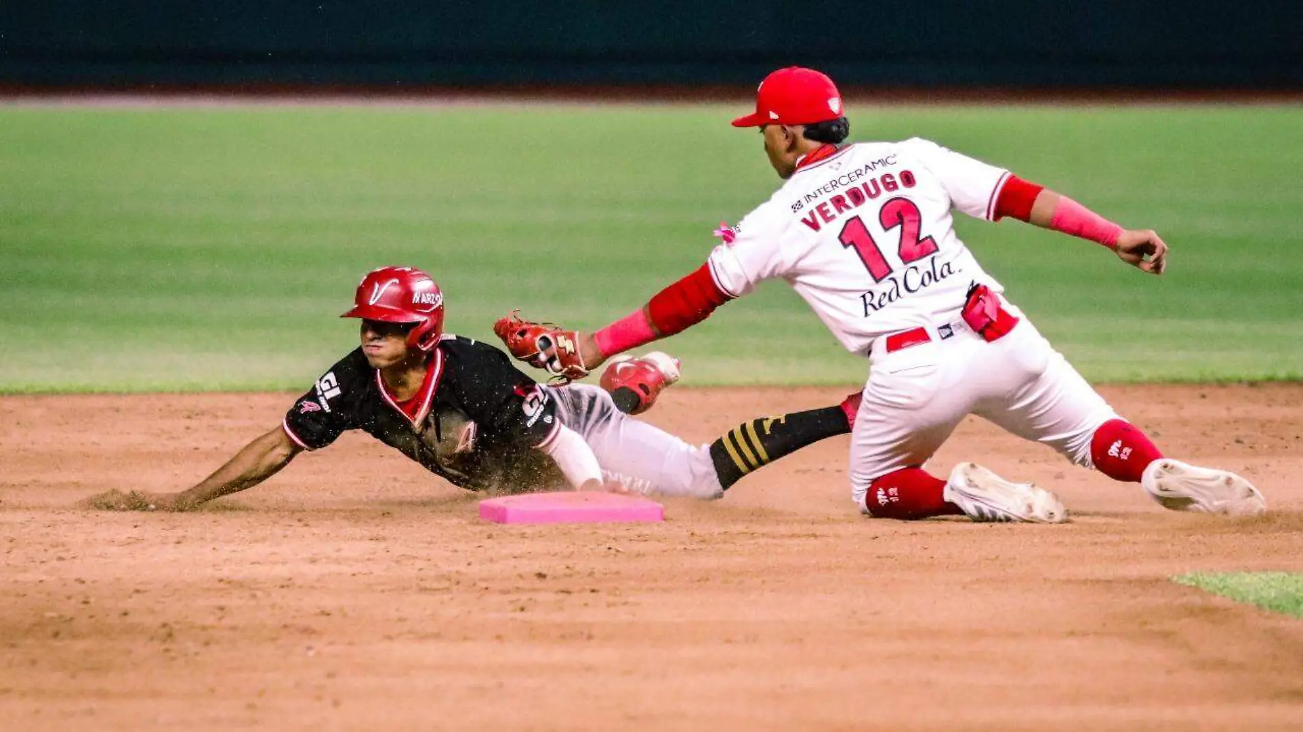 Triste debut de El Águila-Leones en la LIM; caen 21-4 frente a Diablos